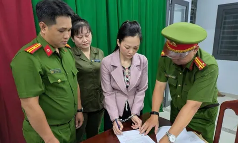 Tạm giữ hình sự chủ cơ sở nha khoa Tuyết Chinh