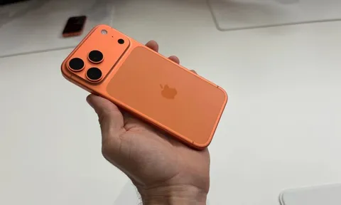 Đang là "kẻ ghét iPhone thậm tệ", tôi đổi ngay thái độ khi thấy iPhone 17 Pro Max: Thực sự phải mua ngay