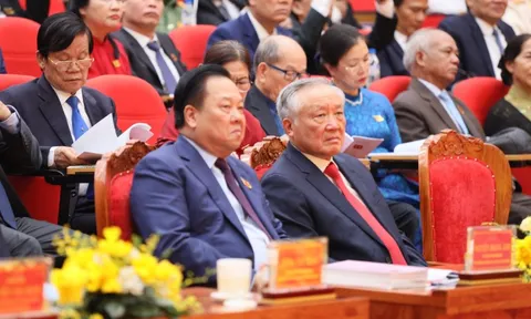 Bí thư Tỉnh ủy Quảng Ngãi: Kiến tạo tương lai bằng tư duy đổi mới, vươn mình bằng sức mạnh đại đoàn kết