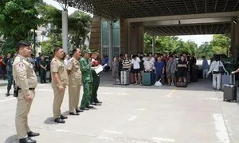 Tiếp nhận 79 công dân do cơ quan chức năng Campuchia trao trả