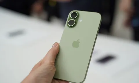 Với 7 nâng cấp này, đây mới là chiếc iPhone đáng xuống tiền nhất lúc này