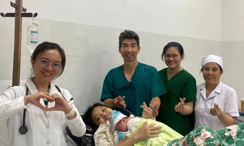 Tin vui tại Côn Đảo: Sinh con không cần vào đất liền