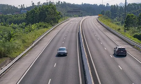 Bộ Xây dựng chỉ đạo “nóng” loạt dự án tại Cao Bằng, Phú Thọ, Quảng Trị, Hà Tĩnh, Đà Nẵng: Trong 1 tuần tới phải hoàn thành nhiều việc quan trọng