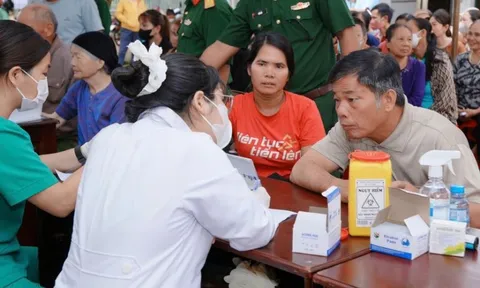 Người từ 75 tuổi không có lương hưu, được cấp BHYT miễn phí?