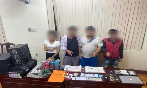 Triệt phá nhóm đối tượng làm giả sổ đỏ, giấy phép lái xe, bằng cấp các loại