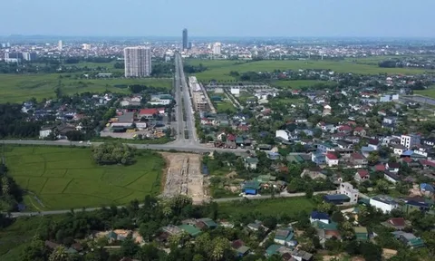 Hà Tĩnh: Đẩy nhanh tiến độ các dự án giao thông, thúc đẩy giải ngân vốn đầu tư công