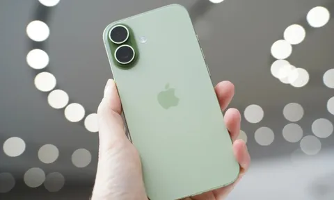 Không phải iPhone 17 Pro Max, đây mới là mẫu iPhone "cháy hàng" kỷ lục, khiến dân tình đổ xô đặt mua