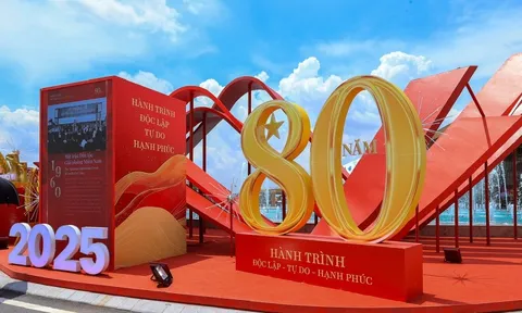 Triển lãm Thành tựu đất nước: Dấu ấn kỷ lục, thành tựu rạng ngời