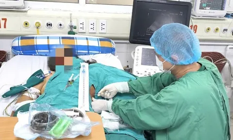 Tiêm giảm đau 4 ngày, người phụ nữ nguy kịch vì sốc độc tố