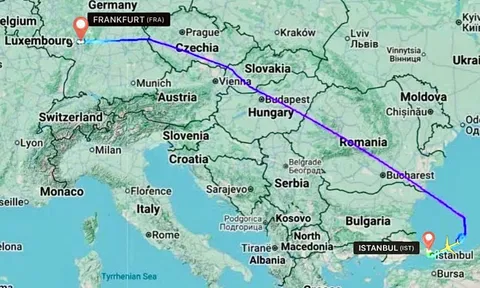 Máy bay Vietnam Airlines hạ cánh khẩn cấp tại Istanbul để cứu hành khách