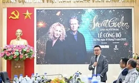Bộ đôi Secret Garden lần đầu biểu diễn tại Việt Nam