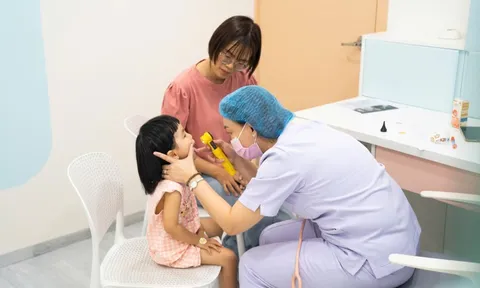 Lương bác sĩ được xếp bậc 2 ngay khi tuyển dụng, nâng phụ cấp nghề ít nhất 70%