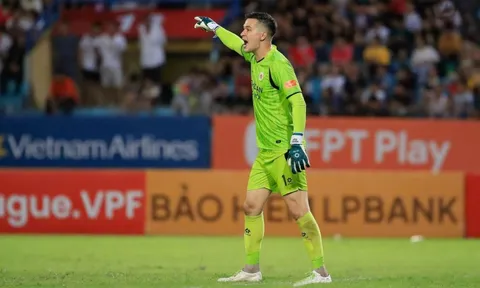 Nguyễn Filip trượt dài phong độ