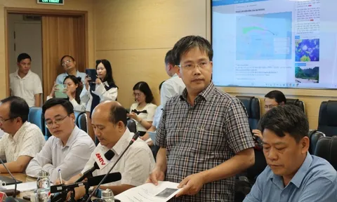 Hơn 300.000 cán bộ chiến sĩ, dân quân tự vệ; 8.000 phương tiện sẵn sàng ứng phó siêu bão RAGASA