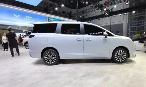 Mẫu MPV siêu rẻ của Wuling nhận đặt cọc quê nhà: Giá khởi điểm chưa đến 400 triệu đồng, 1 lần sạc đi 500 km