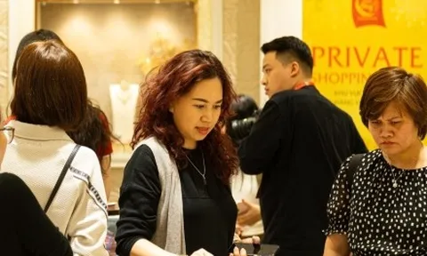 Vàng thế giới sẽ sớm vượt 3.800 USD/ounce, vàng trong nước khó bứt phá