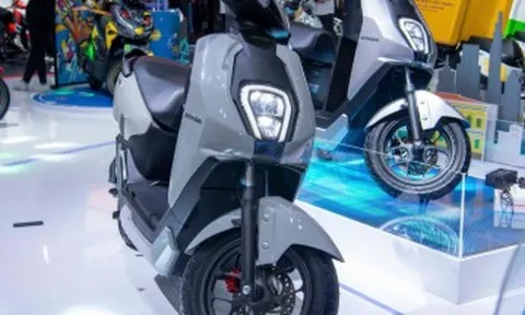 Honda Vision đã được lòng người Việt, nay càng khó chối từ: Nhiều lựa chọn ưu đãi nhất, có cả đồng hồ xịn