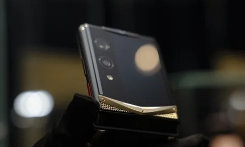 Sự thật về mẫu điện thoại "vô đối" về giá, có tới hai hệ điều hành