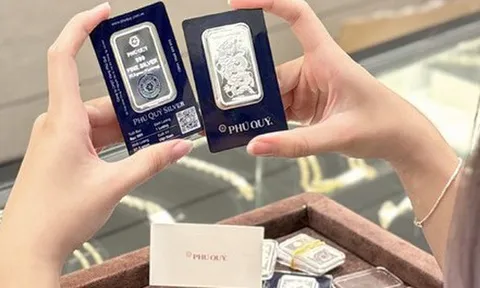 Giá bạc trong nước vượt mốc 50 triệu đồng/kg