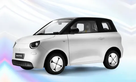 Wuling ra mắt xe điện mini mới ngang cỡ Mini EV: Một lần sạc đi 220 km, trang bị hiện đại tham vọng chinh phục giới trẻ