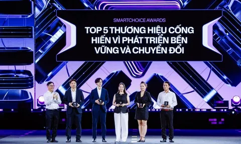 J&T Express khẳng định cam kết phát triển bền vững tại Better Choice Awards 2025