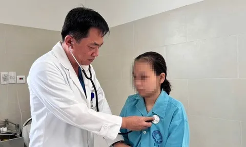 5 giờ chiến đấu giành sự sống cho cô gái 18 tuổi ở Đà Nẵng