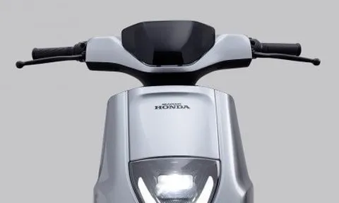 Honda chính thức ra mắt ‘xe máy điện quốc dân’ mới: thiết kế nhỏ gọn, đi 100 km sau một lần sạc đầy mà giá chỉ hơn 10 triệu đồng