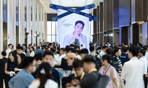 'Bắt tay' với đại sứ Sơn Tùng M-TP, robot mới từ Ecovacs vượt mốc doanh thu triệu đô sau 1 tuần ra mắt
