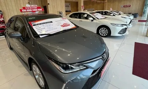 Ô tô mới ế ẩm, hãng mở kênh bán xe cũ