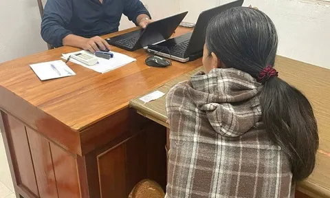 Người phụ nữ trộm 23,5 chỉ vàng của hàng xóm rồi lén đem trả lại