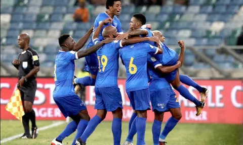 Nghị lực phi thường của 2 tân binh World Cup