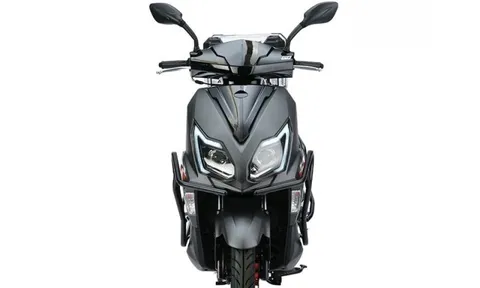 'Kẻ thay thế' Honda Air Blade ra mắt: thiết kế cá tính, trang bị hiện đại, giá chỉ 22 triệu đồng rẻ ngang Wave Alpha