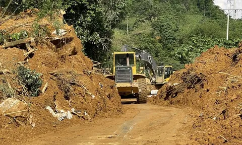 Dự báo mưa đặc biệt lớn tại khu vực miền Trung, Bộ Xây dựng chỉ đạo khẩn