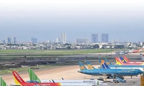 Tăng hàng triệu chỗ ngồi, giá vé máy bay Tết Nguyên đán 2026 vẫn cao ngất ngưởng