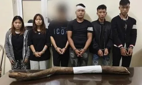 Bắt nhóm thanh niên dùng gậy, gạch 'hỗn chiến' trong đêm ở Hà Nội