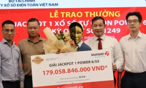 Nam giáo viên trúng Vietlott hơn 179 tỷ đồng