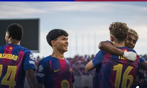 Tài năng 17 tuổi gốc Philippines đá chính cho Barcelona ở Champions League