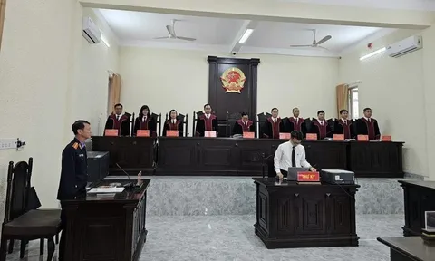 Bị cáo chết trước khi xét xử sơ thẩm 3 ngày, tòa vẫn tuyên phạt 12 tháng tù
