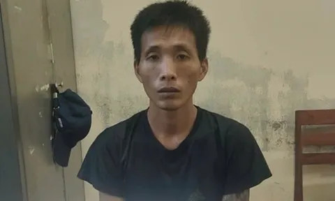 Khởi tố cha dượng bạo hành bé gái 10 tuổi