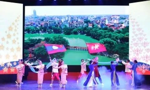 Quảng bá phim Việt tới khán giả Lào