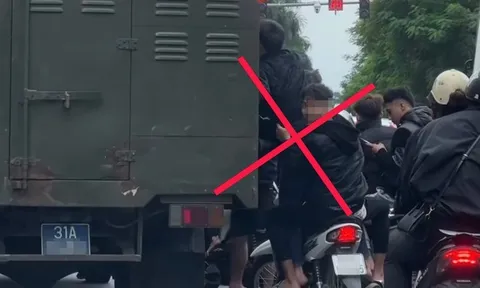 Xử lý nhóm thanh niên "đầu trần" đeo bám xe chở phạm nhân