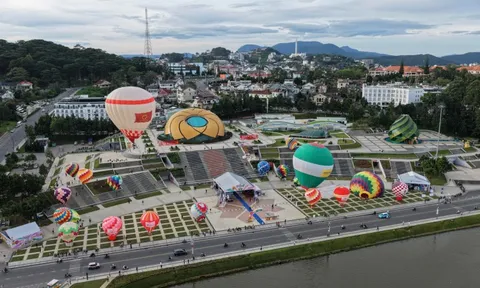 Đà Lạt rực rỡ sắc màu với Lễ hội Khinh khí cầu và Nghệ thuật