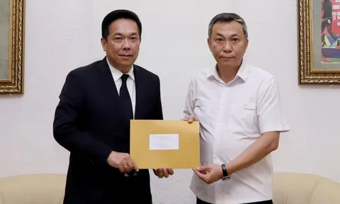 Đại diện LĐBĐ Thái Lan đến làm việc và giải trình với VFF về sự cố