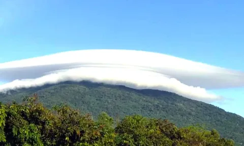 Ngọn núi từng xuất hiện ‘đĩa mây’ sắp thành khu du lịch sinh thái nghìn tỷ