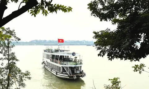 Hà Nội trên hành trình đánh thức tiềm năng du lịch đường thủy
