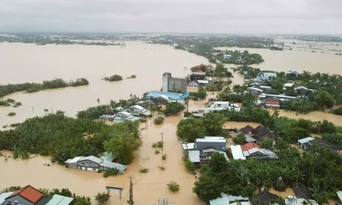 Khẩn cấp hỗ trợ các địa phương miền Trung khắc phục hậu quả mưa lũ