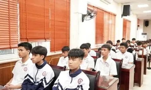 Vì món nợ 50 nghìn đồng, 21 học sinh 'sắm' hung khí chuẩn bị đánh nhau