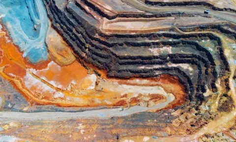 Nga đưa sang Việt Nam hàng trăm nghìn 'báu vật' dưới lòng đất: nhập khẩu tăng hơn 500%, nước ta sở hữu trữ lượng hàng đầu thế giới