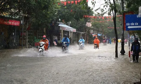 Biển Đông sắp đón bão số 13, dự báo ngày 7/11 vào đất liền các tỉnh miền Trung