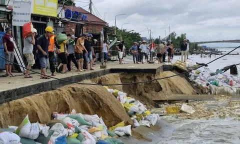 Hỗ trợ khẩn cấp 100 tỷ đồng cho TP Đà Nẵng khắc phục thiệt hại do mưa lũ